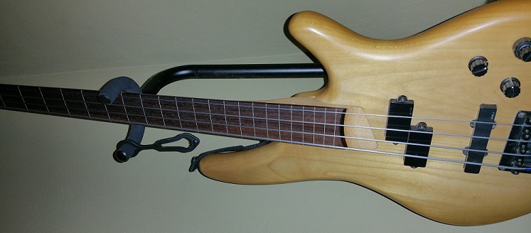 tan bass
